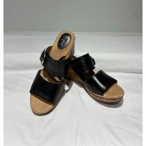 B.O.C. black leather wedge sandals Size 10